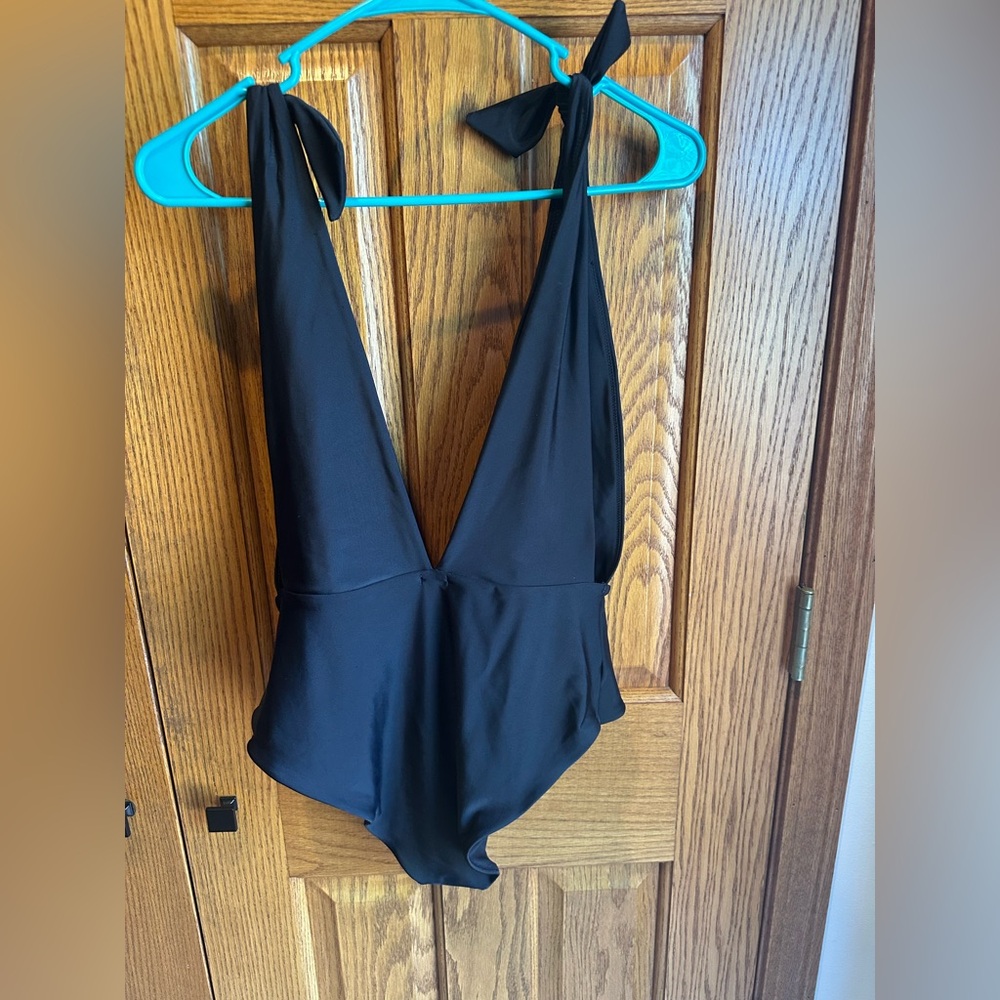Aerie Swim One Piece Deep V Plunge Swimsuit Size Large Sexy Black Swimwear New - Picture 6 of 7